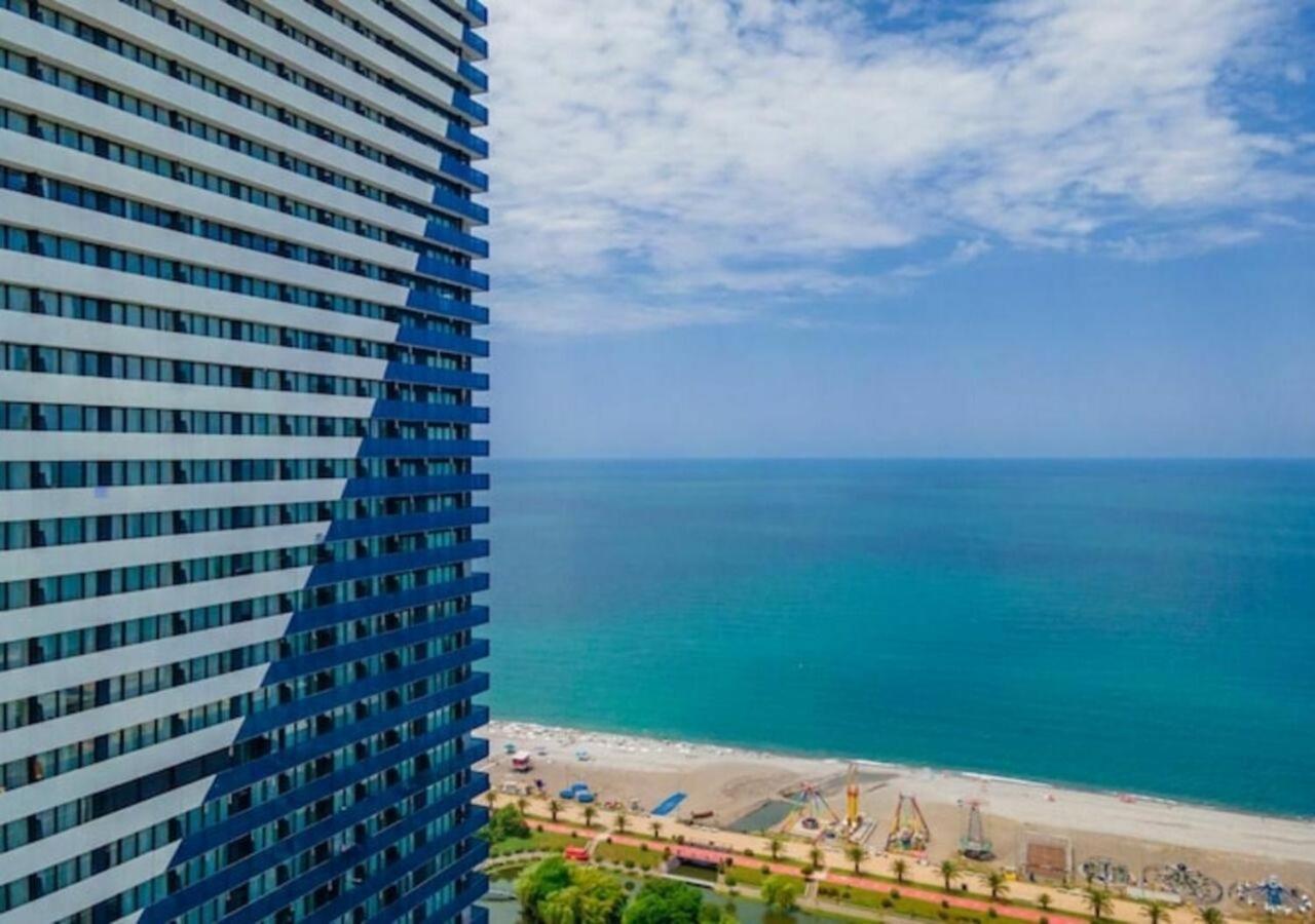 Orbi City Sea View Batumi Exterior photo