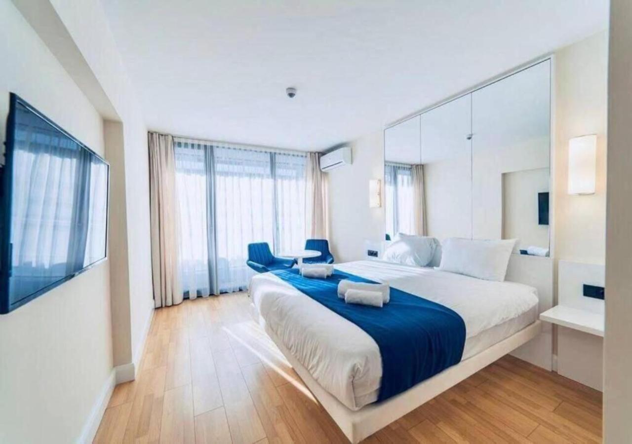 Orbi City Sea View Batumi Exterior photo