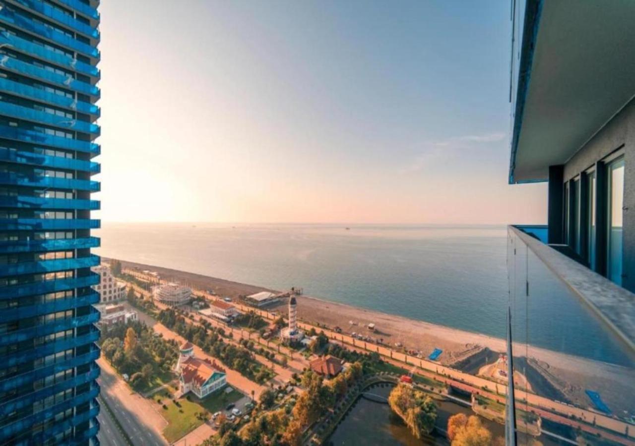 Orbi City Sea View Batumi Exterior photo