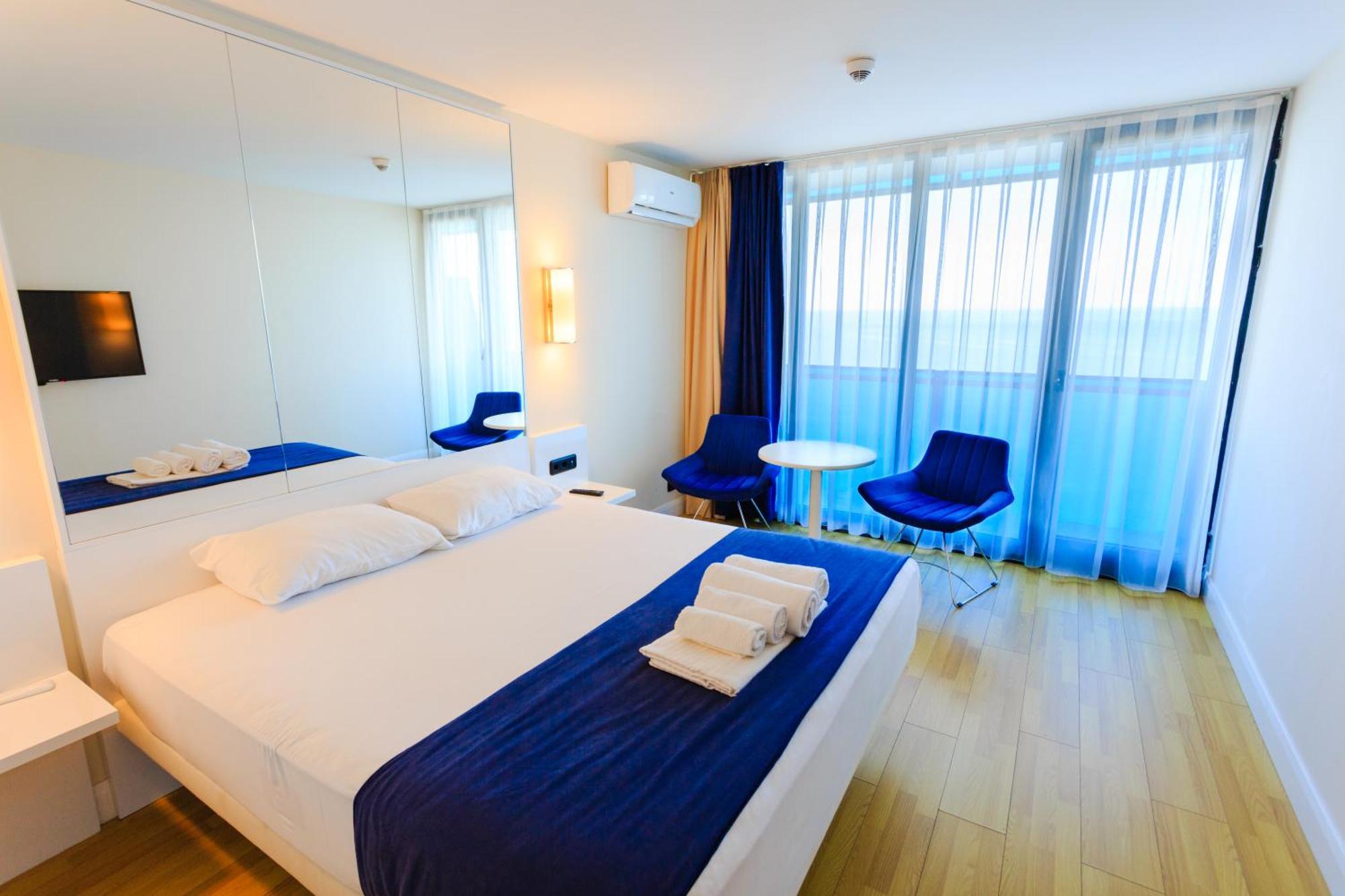Orbi City Sea View Batumi Exterior photo